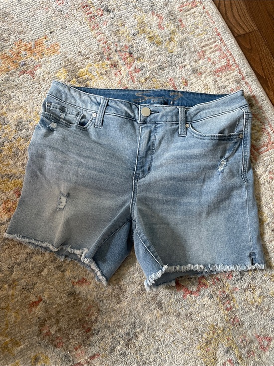 Seven7 Pants - Seven7 Light Wash Distressed Denim Shorts with Frayed Hem